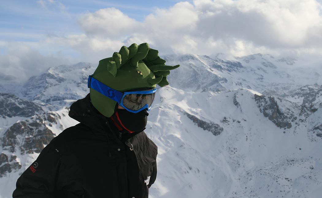 Funda casco Dinosaurio